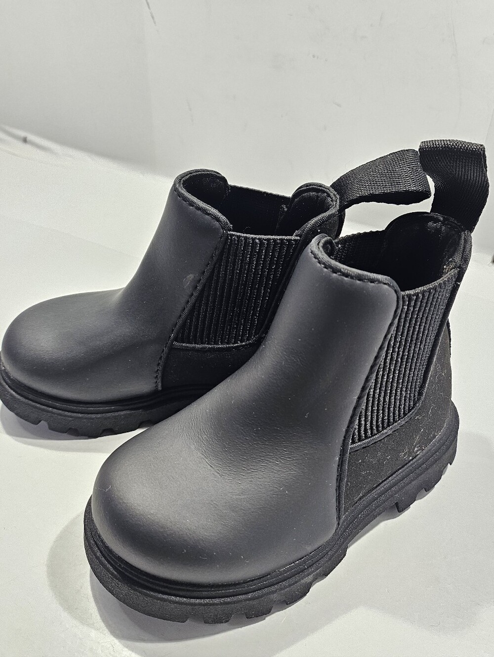 NATIVE KENSINGTON TREKLITE ALL-WEATHER KIDS CHELSEA BOOTS SIZE C6 BLACK